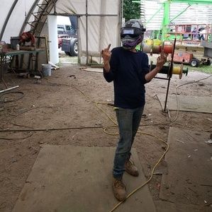 Meet your Posher, Sally